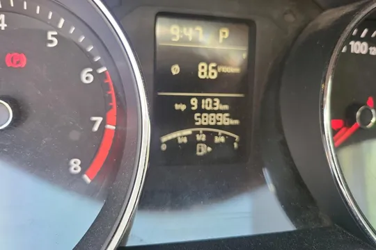 Volkswagen Sagitar