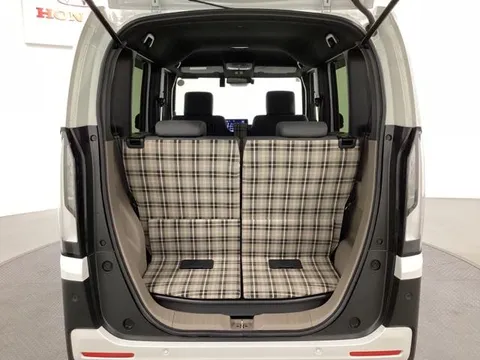 Honda N-BOX Joy