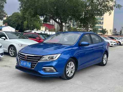 Roewe i5