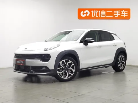 Lynk & Co 02