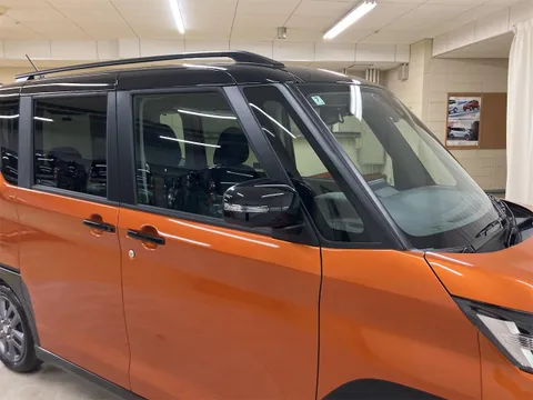 Mitsubishi Delica Mini