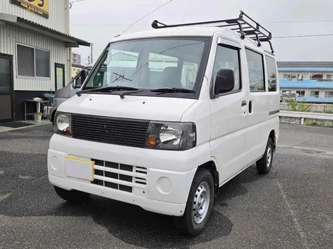 Mitsubishi Minicab Van