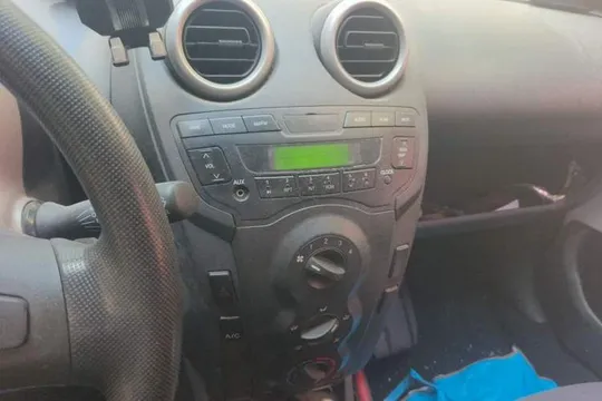 BYD F0