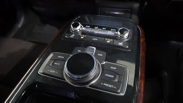 Genesis G90 (EQ900)