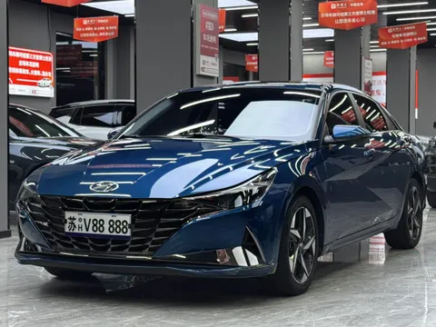 Hyundai Elantra (Avante)