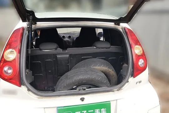 BYD F0