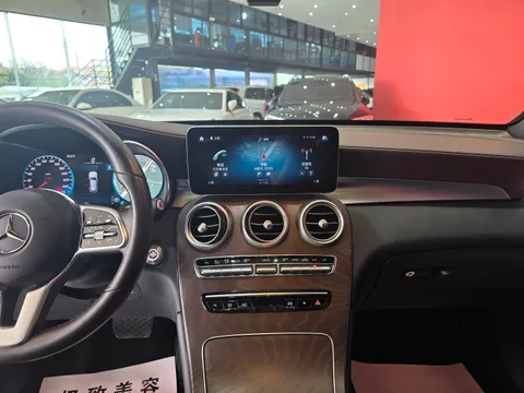 Mercedes-Benz Mercedes-Benz GLC
