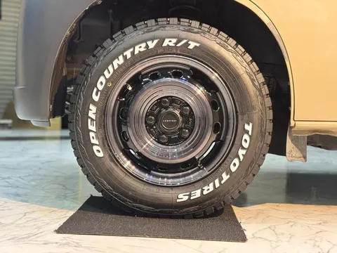 Toyota TownAce Van