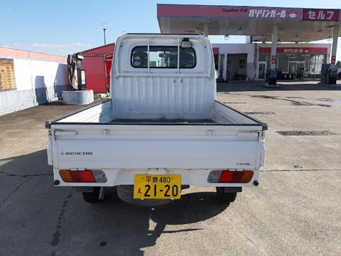 Mitsubishi Minicab Truck