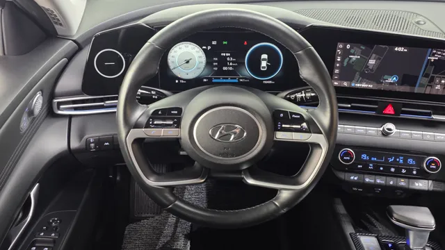 Hyundai Elantra (Avante)