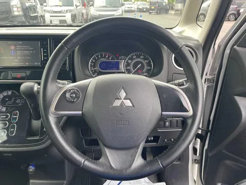 Mitsubishi eK Space Custom