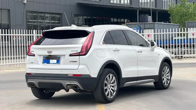 Cadillac XT4