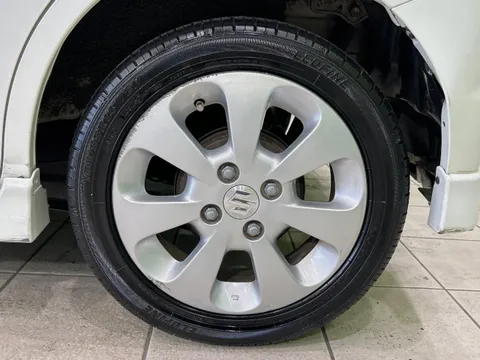 Suzuki Palette