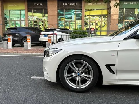BMW Gran Turismo