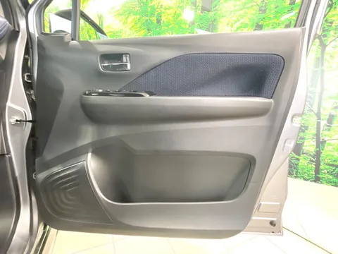 Mitsubishi eK X