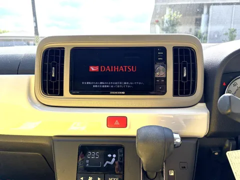 Daihatsu Mira Tocot