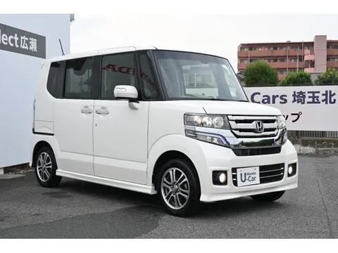 Honda N-BOX Custom