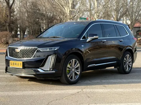 Cadillac XT6