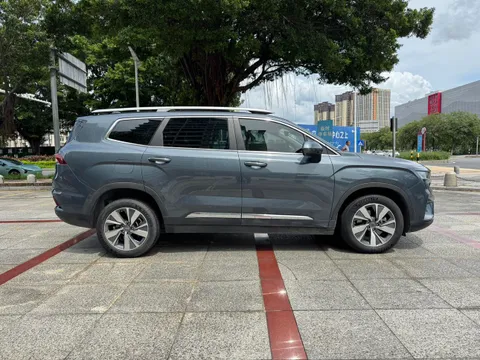 Geely Haoyue