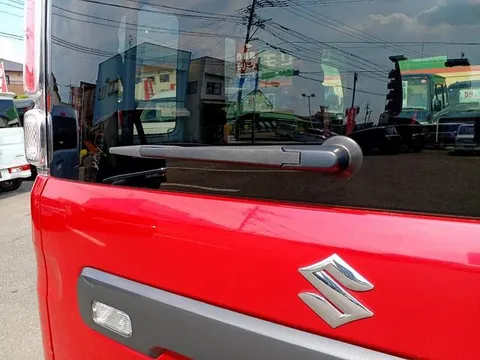 Suzuki Spacia Gear