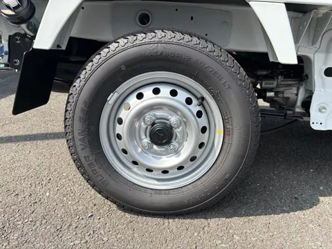 Mazda Scrum Truck