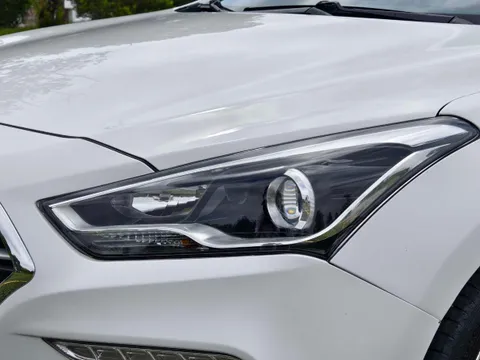 Hyundai Mistra