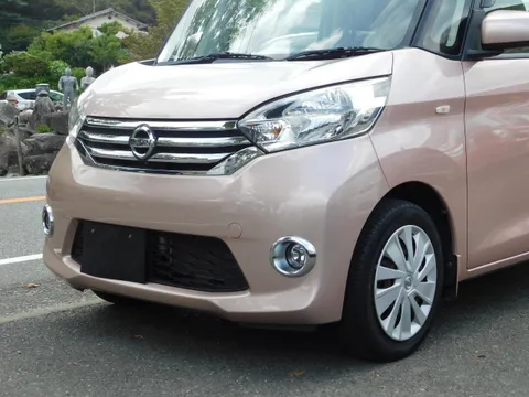 Nissan Dayz Roox