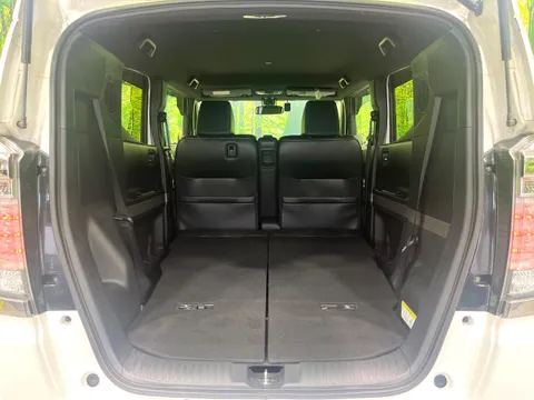 Honda N-BOX Slash