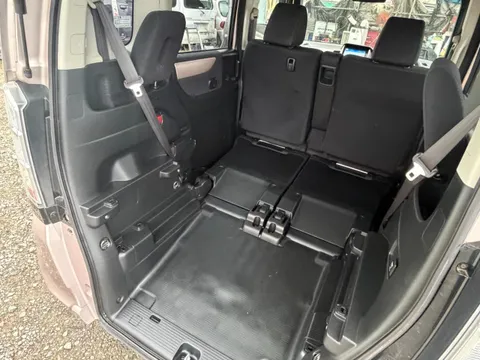 Honda N-BOX Plus