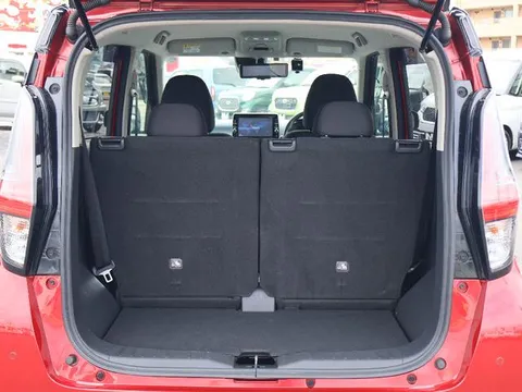 Mitsubishi eK X