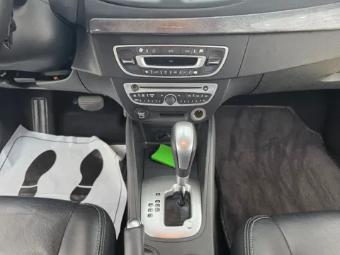 Renault SM3