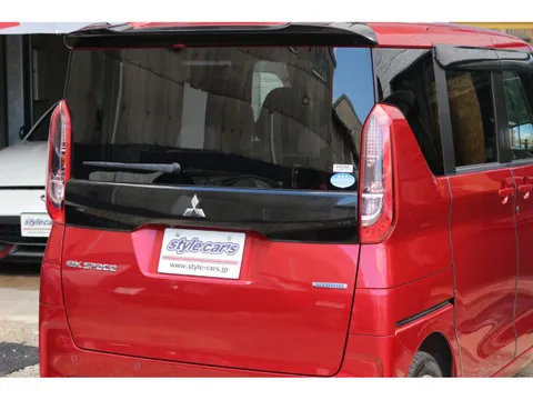 Mitsubishi eK Space
