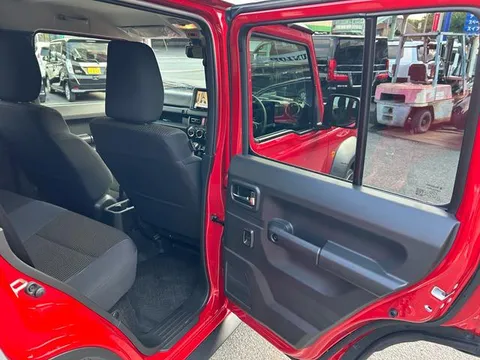 Suzuki Jimny Nomade