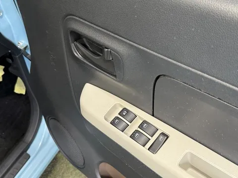 Daihatsu Mira Tocot