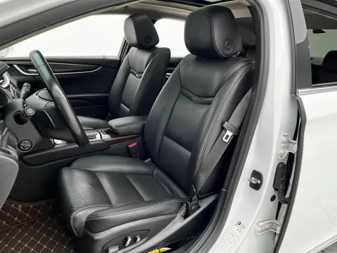 Cadillac XTS