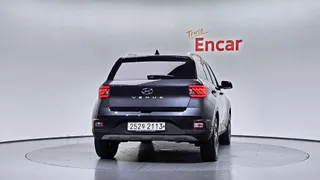 Hyundai Venue