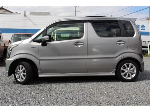Suzuki Wagon R Stingray