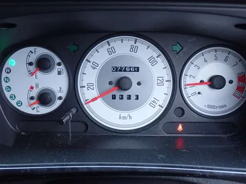 Daihatsu Mira Gino