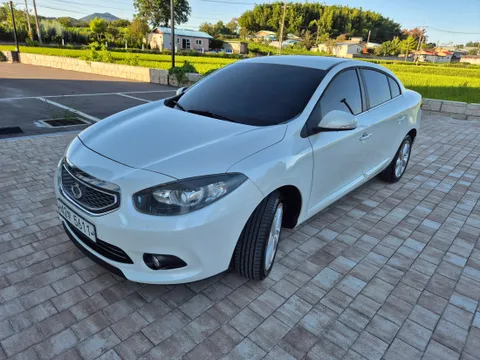 Renault SM3
