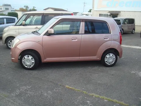 Nissan Pino