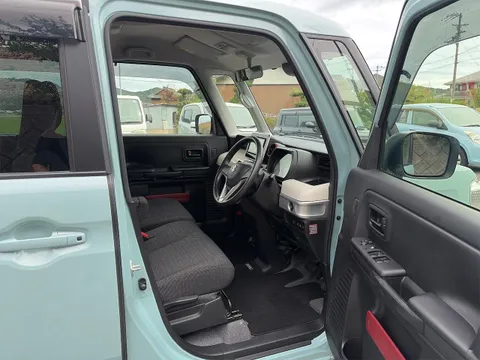 Suzuki Spacia
