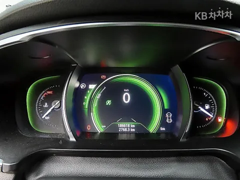 Renault Talisman (SM6)