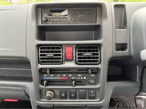 Mitsubishi Minicab Truck