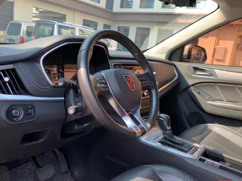 Roewe RX5