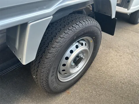 Nissan Clipper Truck
