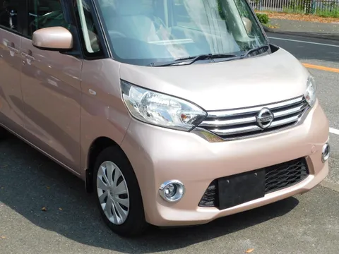 Nissan Dayz Roox