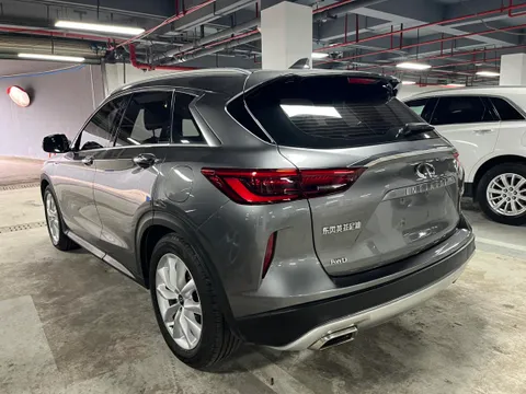 Infiniti QX50