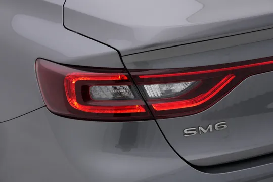 Renault Talisman (SM6)