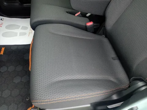 Suzuki Spacia Gear