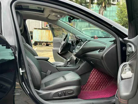 Chevrolet Malibu XL